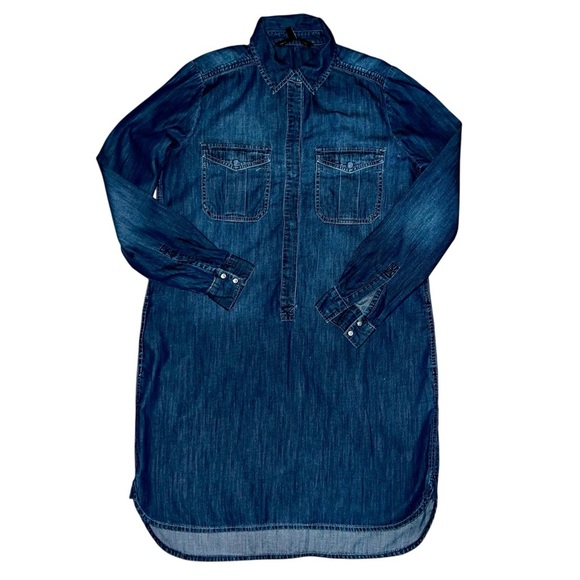 White House Black Market Dresses & Skirts - White House Black Market Chambray Dress size 8